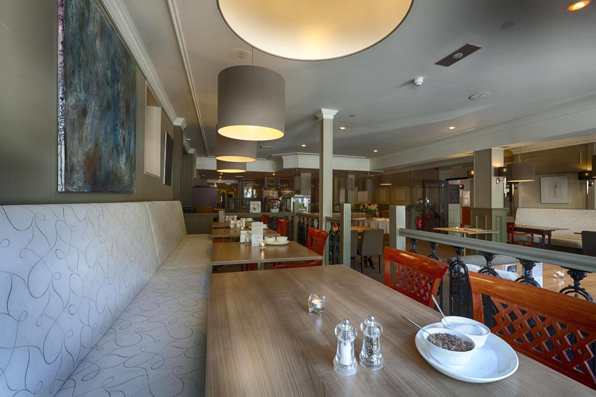 The Rosendale Hotel Roosendaal Bagian luar foto